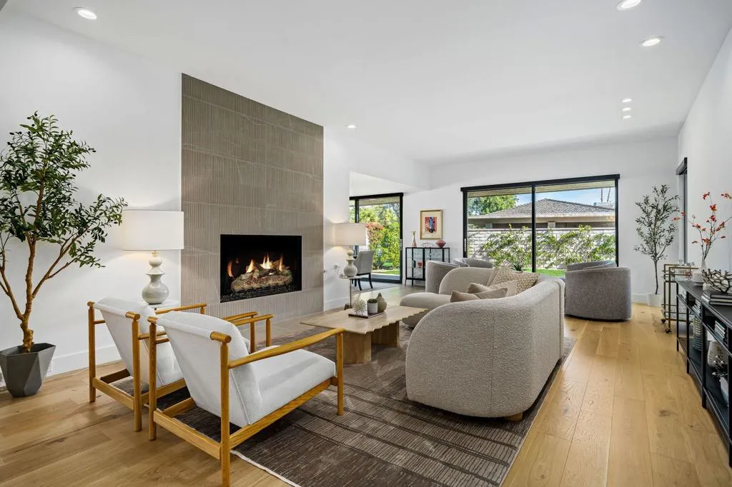 1 Cornell Drive, Rancho Mirage, California 92270 home-pic-2